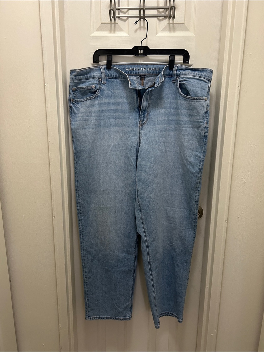 American Eagle Outfitters Light Blue Super High Rise Straight Jeans